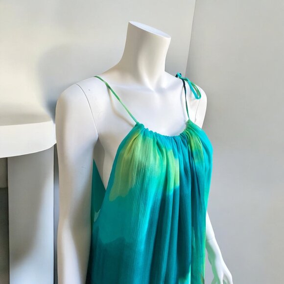 BCBGMAXAZRIA Blue Tie Dye Balloon Halter Collar Dress, size Medium - Picture 3 of 13
